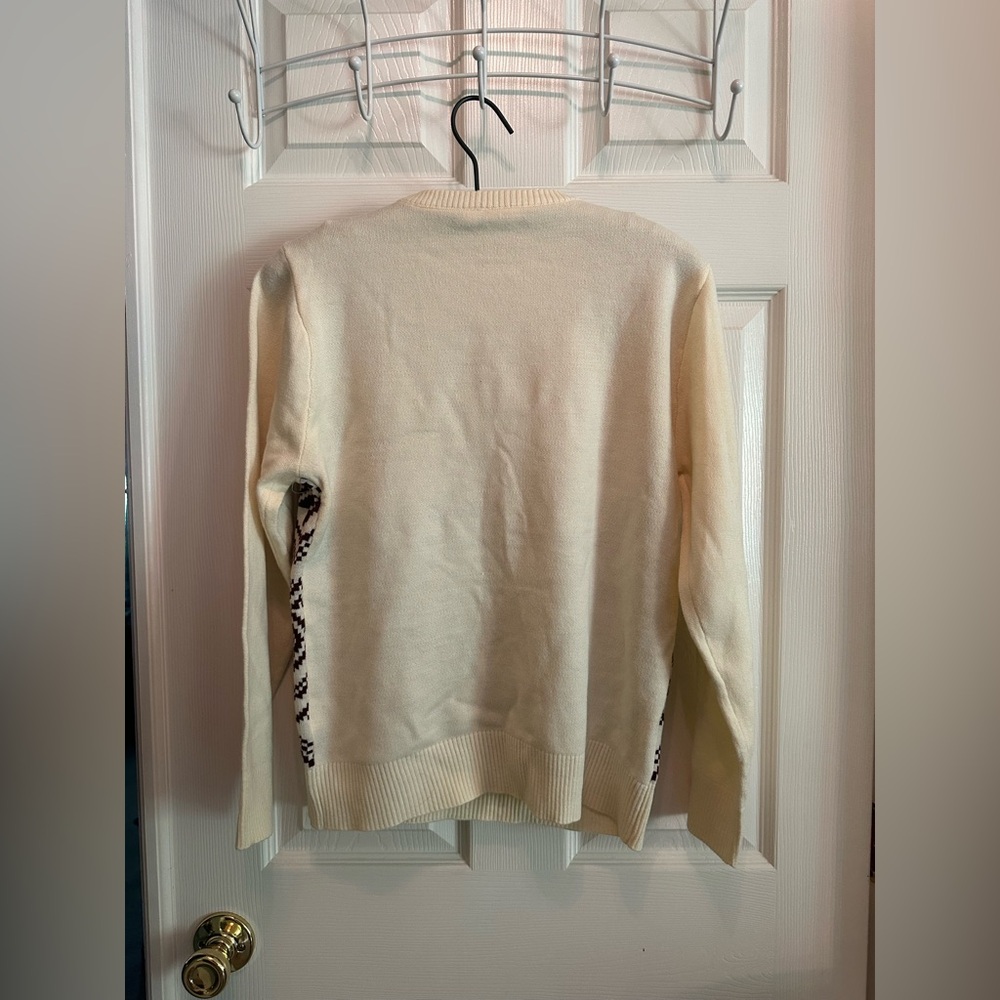 Maruchan sweater NWOT - Picture 4 of 4